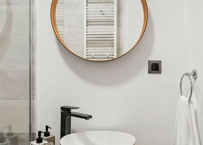 Stories 布加勒斯特